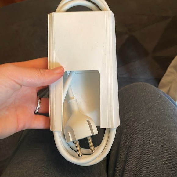 European wall outlet Apple MacBook Pro charger with extension. - Picture 4 of 6